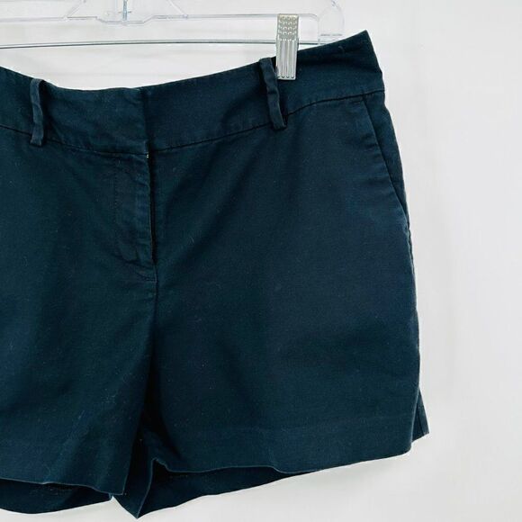 Ann Taylor Petite Size 10P Black Signature Mid Rise Shorts - Picture 3 of 7